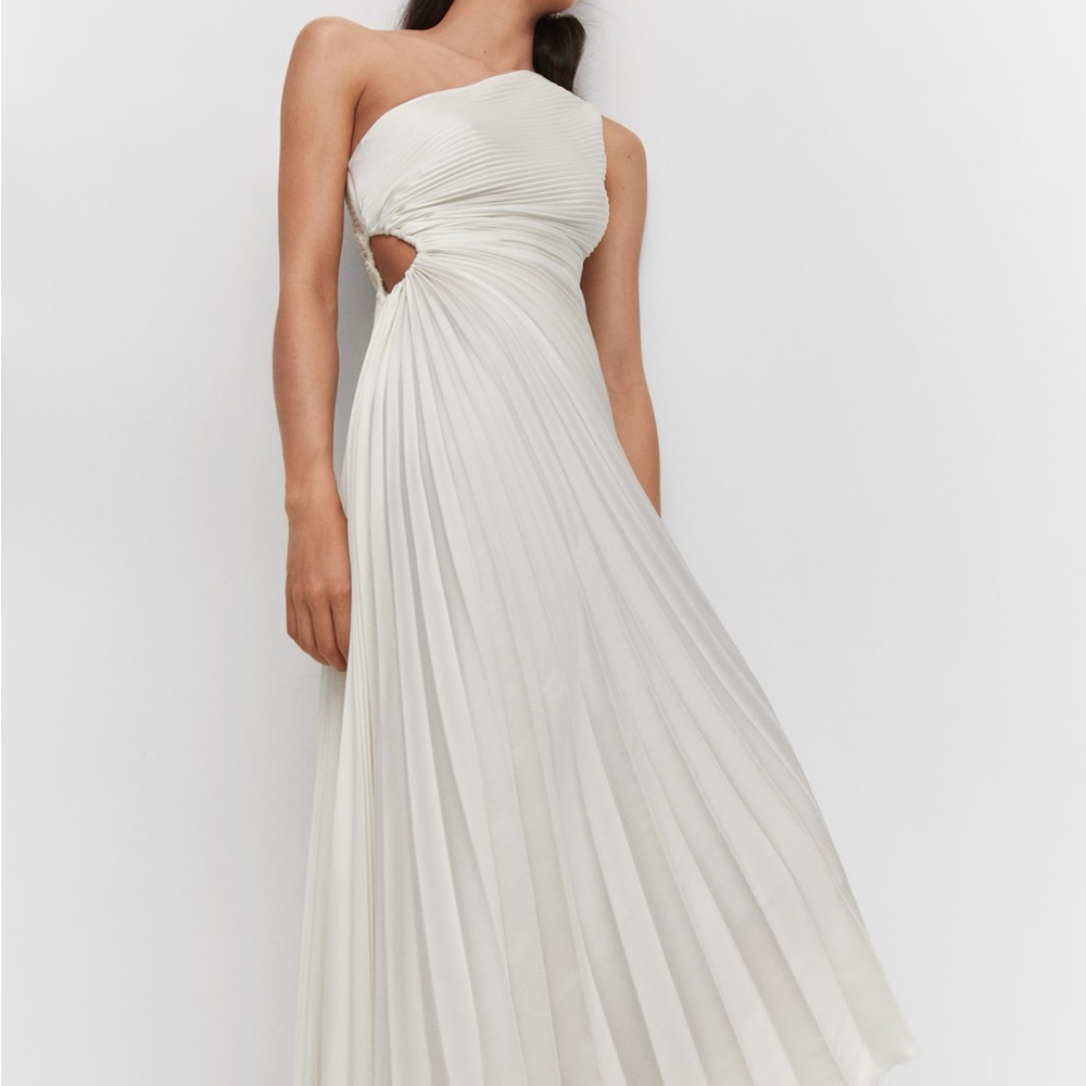Mango (Rare!) Viral pleated cutout dress - new with tags